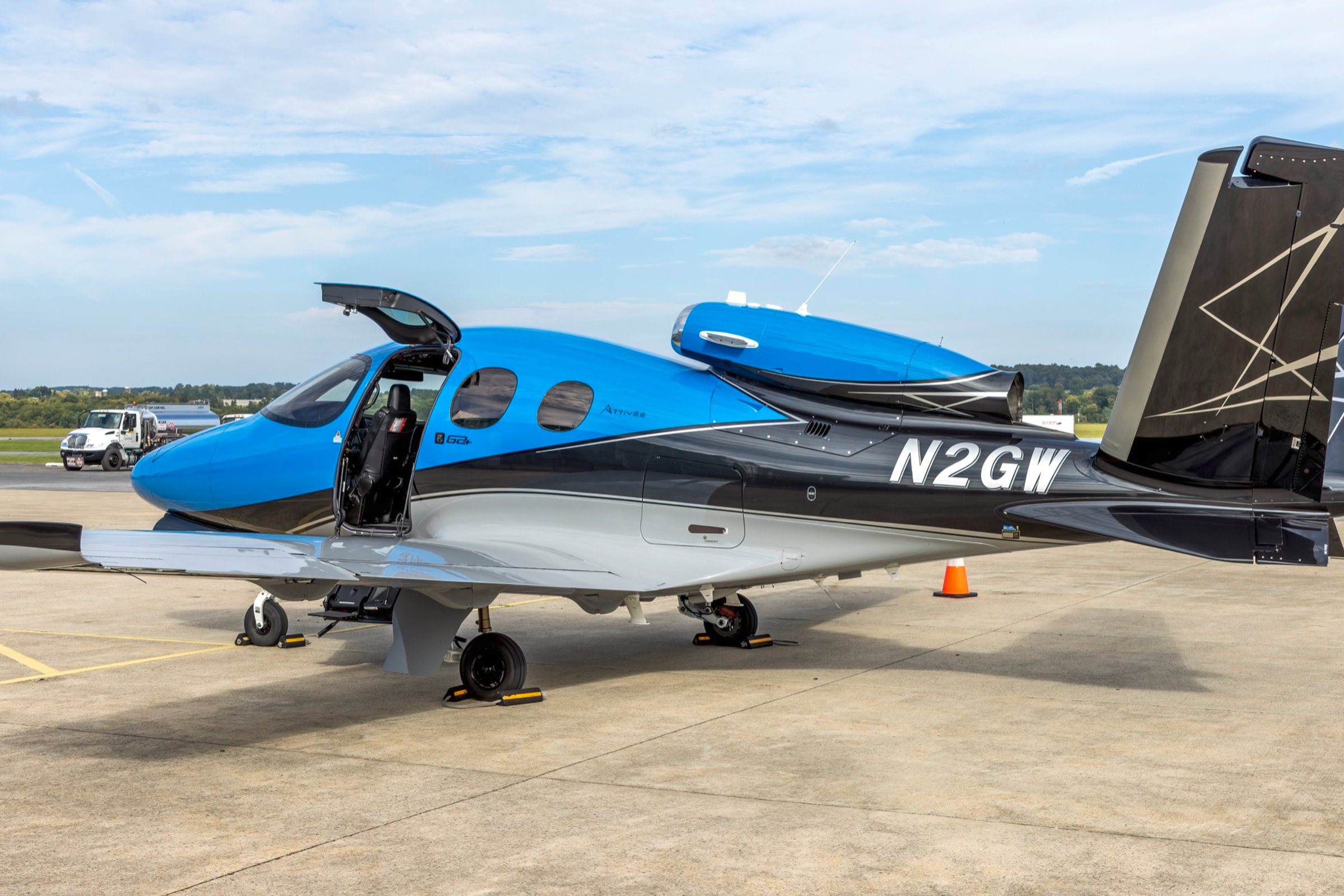 Cirrus Vision Jet, exterior photo
